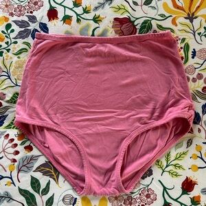 ARQ high waisted size M